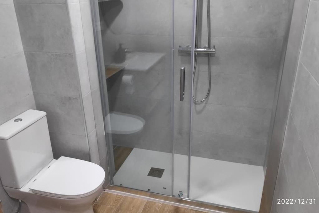Precioso Apartamento Con Magnifico Patio. 산트 펠리우 데 요브레가트 외부 사진
