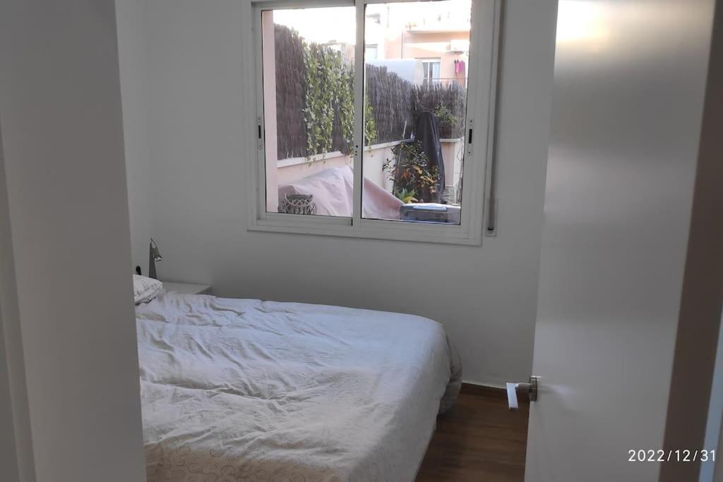 Precioso Apartamento Con Magnifico Patio. 산트 펠리우 데 요브레가트 외부 사진